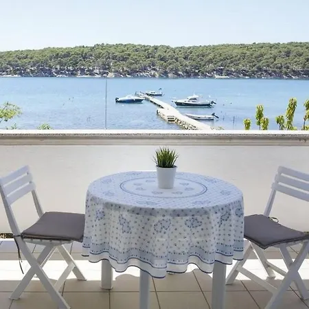 게스트하우스 And By The Sea Palit, Rab - 24303