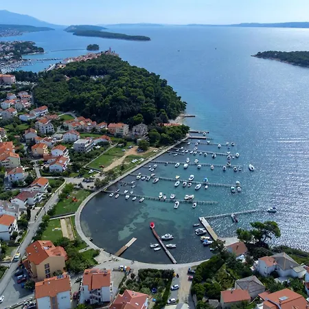 And By The Sea Palit, Rab - 5010 3*