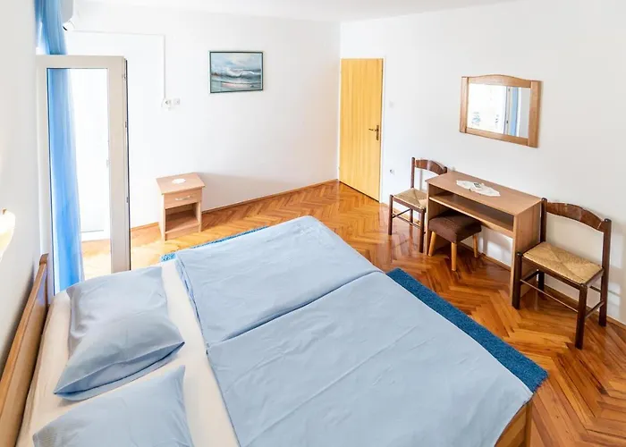 And By The Sea Palit, Rab - 5010 Pensionat 3*